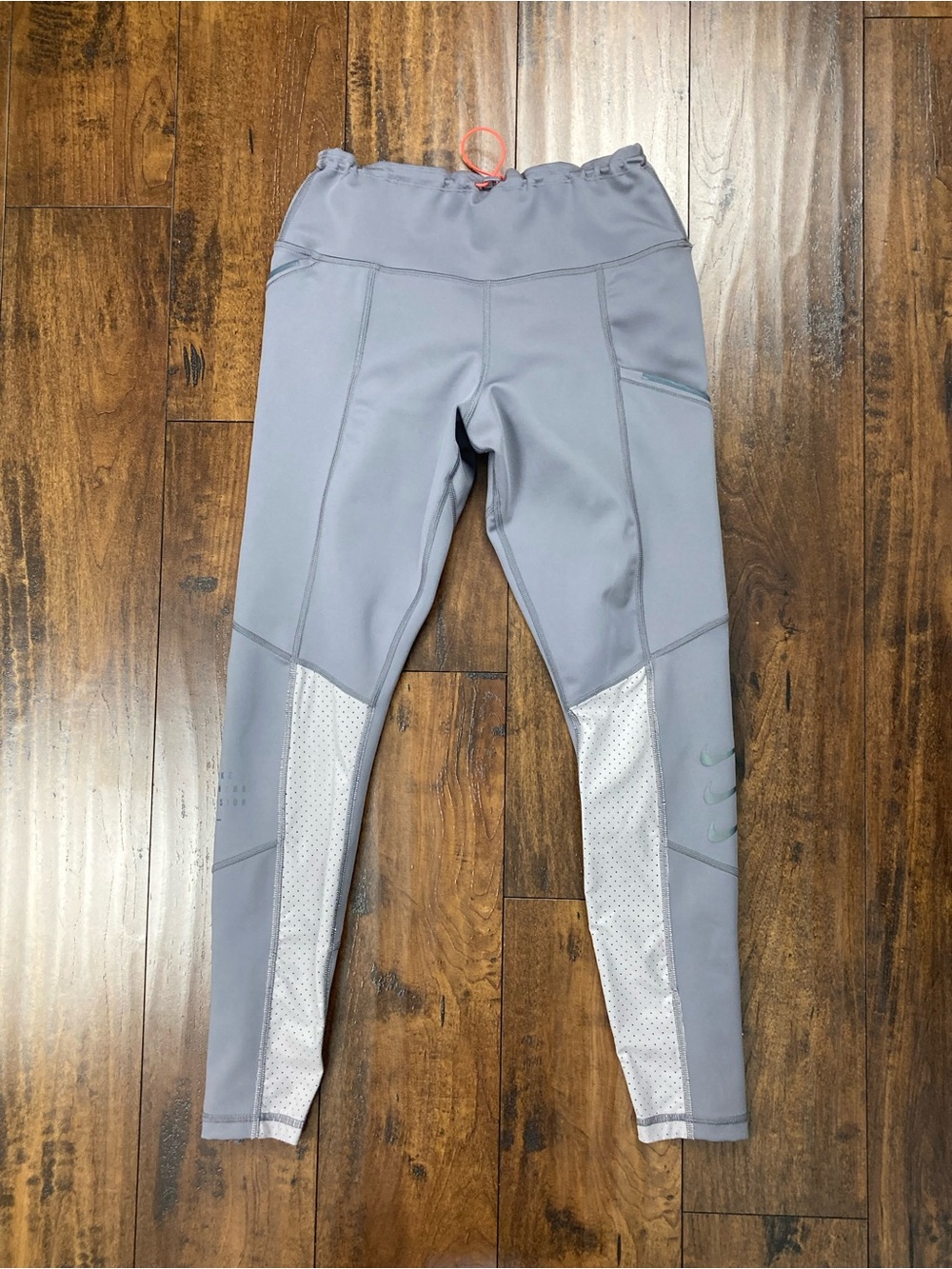 Nike Dri-Fit Nike Running Division Pants Women’s RN#56323 GREY Medium Zip Ankle.